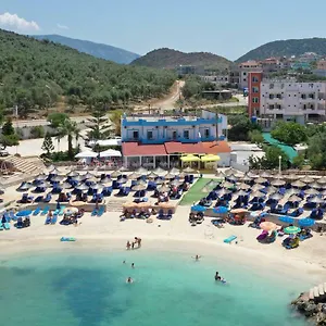 3* Otel Artur
